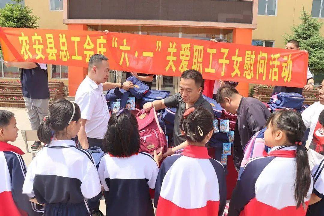 二四六香港天天開(kāi)彩大全——揭秘彩票背后的秘密，揭秘彩票背后的秘密，香港天天開(kāi)獎(jiǎng)246開(kāi)彩大全