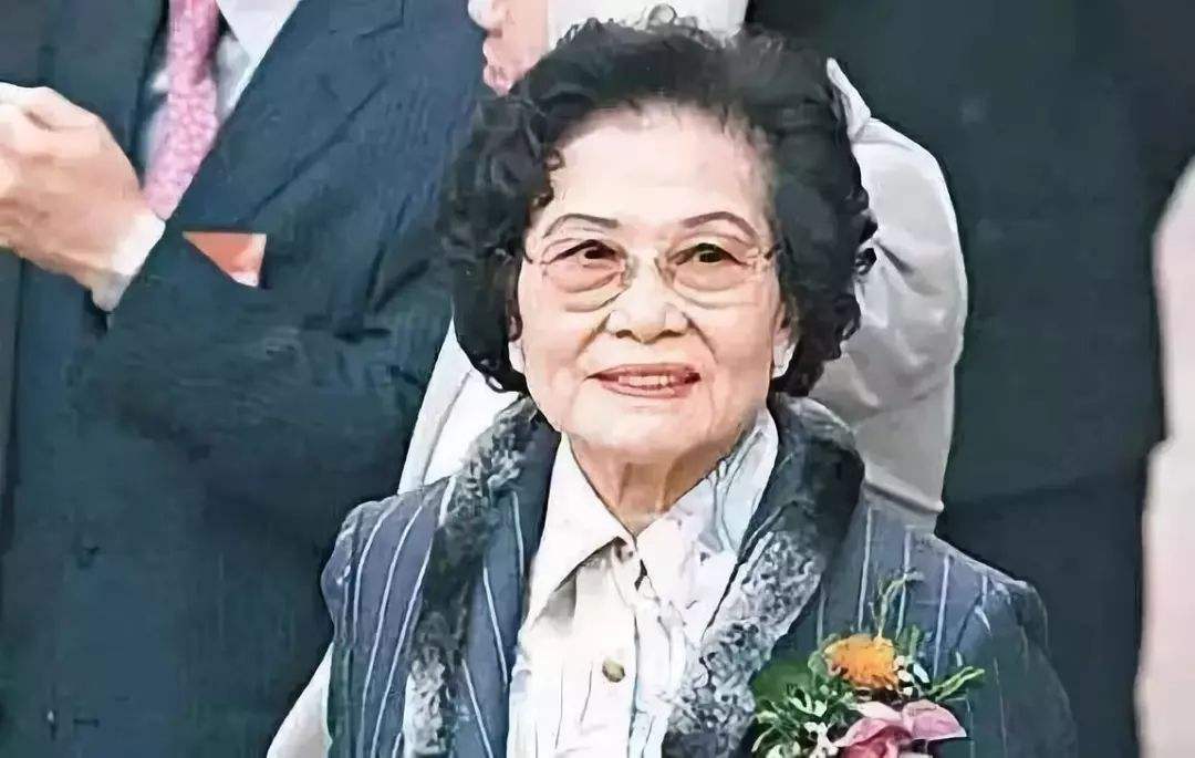 香港免費(fèi)公開資料大全，一網(wǎng)打盡資源寶藏，香港資源寶藏，免費(fèi)公開資料一網(wǎng)打盡